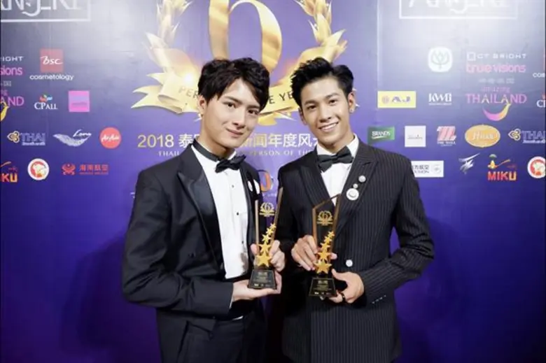 ดังไกลถึงจีน สำหรับ 2 นักแสดงสุดฮอตแห่งปี...