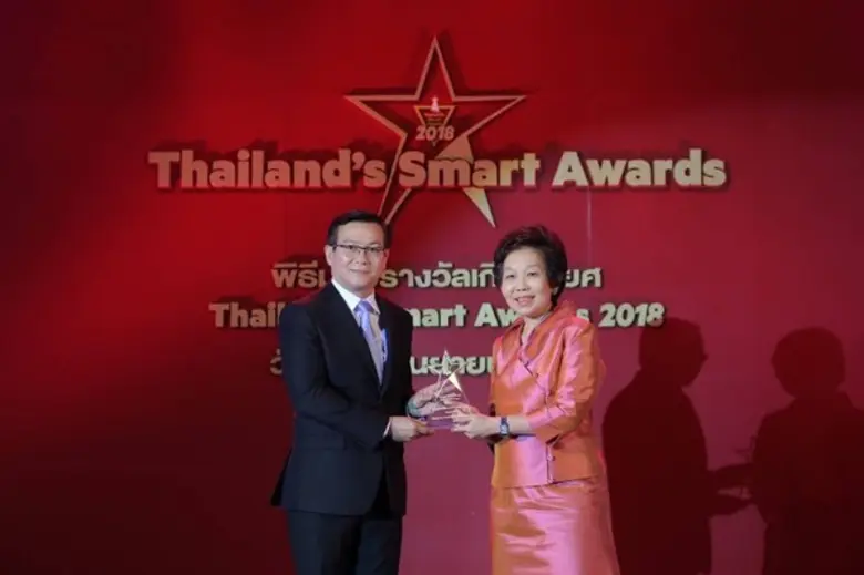 ดร.สมพร สืบถวิลกุล กรรมการผู้จัดการใหญ่ บ...
