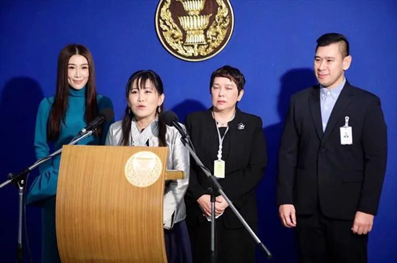 'ครูเอิร์น-จิรวรรณ’ นำทีมดาราดัง ชวนร่วมประกวดคลิปสั้น 'ครู D7Days’