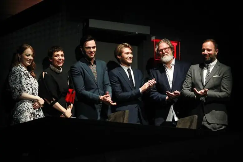 ผู้กำกับ ยอร์กอส ลันธิมอส นำทีมนักแสดงหนังชีวประวัติสุดดราม่า The Favourite เปิดตัวรอบกาล่าพรีเมียร์ ที่ 56th New York Film Festival
