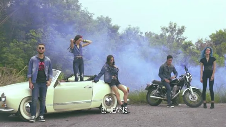 “BJ Jeans UV Cool&Dry ยีนส์กันแดดสุดล้ำ”