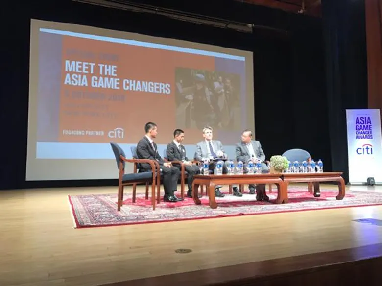 ผู้ว่าฯ ณรงค์ศักดิ์ รับรางวัล Asia Game Changer Awards ของ Asia Society Association ได้รับความสนใจจากสื่อมวลชนและผู้ร่วมงานจำนวนมาก