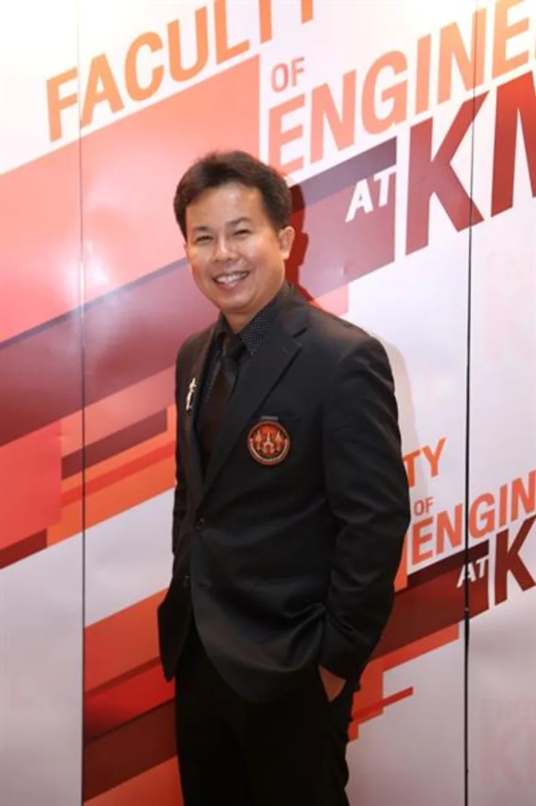 เครื่องขึ้นรูปผลิตจานใบไม้ รักษ์โลก...เพิ่มรายได้ส่งออก ลดขยะพิษพลาสติก