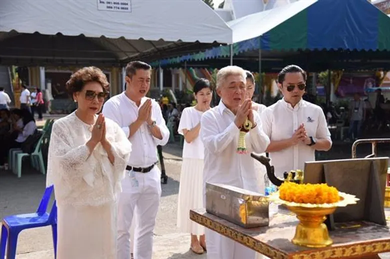 นาคี 2 ปลุกเสกเหรียญ…