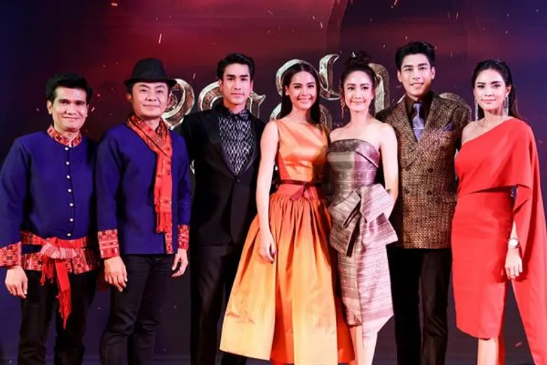 “เอ็ม พิคเจอร์ส” และ “เซิร์ช เอ็นเตอร์เทนเมนท์” เปิดตัวยิ่งใหญ่ภาพยนตร์ “นาคี 2” “ณเดชน์-ญาญ่า-แต้ว-เคน” นำทัพ สัมผัส ปาฏิหาริย์ “พญานาค” เริ่มฉาย 18 ต.ค.นี้