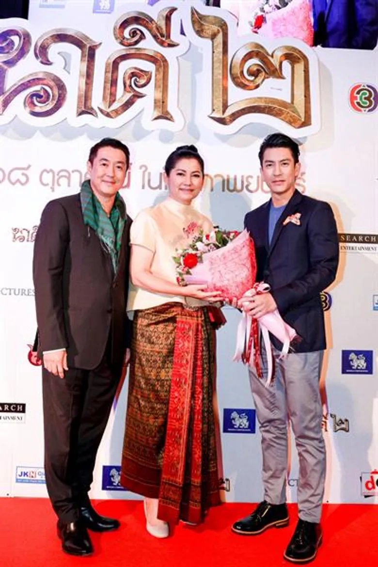 “เอ็ม พิคเจอร์ส” และ “เซิร์ช เอ็นเตอร์เทนเมนท์” เปิดตัวยิ่งใหญ่ภาพยนตร์ “นาคี 2” “ณเดชน์-ญาญ่า-แต้ว-เคน” นำทัพ สัมผัส ปาฏิหาริย์ “พญานาค” เริ่มฉาย 18 ต.ค.นี้