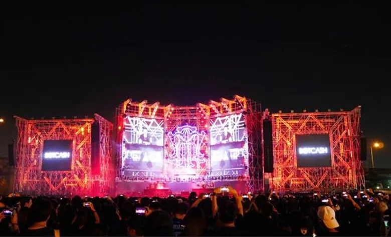 4 ที่สุดของงานโชว์ “โปรดักชั่น คอนเสิร์ต EDM ระดับโลก” ยิ่งใหญ่ที่สุดในเมืองไทย!!