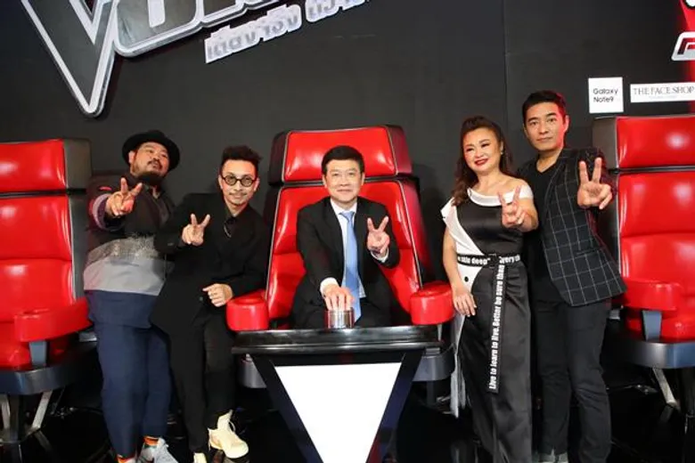 พีพีทีวีเปิดตัวรายการ “เดอะวอยซ์ 2018”คว้า “ป๊อบ ปองกูล - เจนนิเฟอร์ คิ้ม” นั่งแท่นโค้ชใหม่!!เสิร์ฟคอนเทนต์สุดเดือด ประเดิมลงจอ 19 พ.ย. นี้
