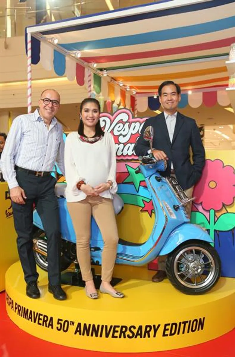 เวสป้า ชวนเฉลิมฉลองครบรอบ 50 ปี ของการถือกำเนิดสกู๊ตเตอร์พรีเมี่ยมไอคอน “เวสป้า พรีมาเวร่า” ย้อนรำลึกและส่งต่อความสนุกสุดคลาสสิกด้วยกลิ่นอายแห่งยุค '60s ในงาน Vespa Primavera Wonderland