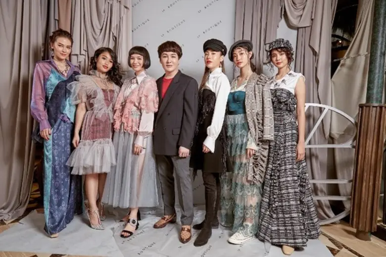 "La Boutique" (ลาบูทีค) แบรนด์แฟชั่นสตรีส...