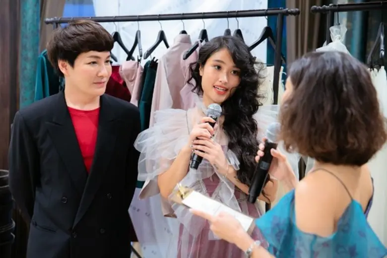 ลา บูทีค (La Boutique) เปิดตัวคอลเลคชั่นออทั่ม/วินเทอร์ 2018 “The Feminist” พร้อมเผยภาพลักษณ์ใหม่ของหญิงสาวสไตล์ลาบูทีค ที่มีความแข็งแกร่ง และความมั่นใจกว่าเดิม