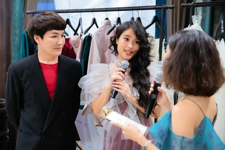 ลา บูทีค (La Boutique) เปิดตัวคอลเลคชั่นออทั่ม/วินเทอร์ 2018 “The Feminist” พร้อมเผยภาพลักษณ์ใหม่ของหญิงสาวสไตล์ลาบูทีค ที่มีความแข็งแกร่ง และความมั่นใจกว่าเดิม