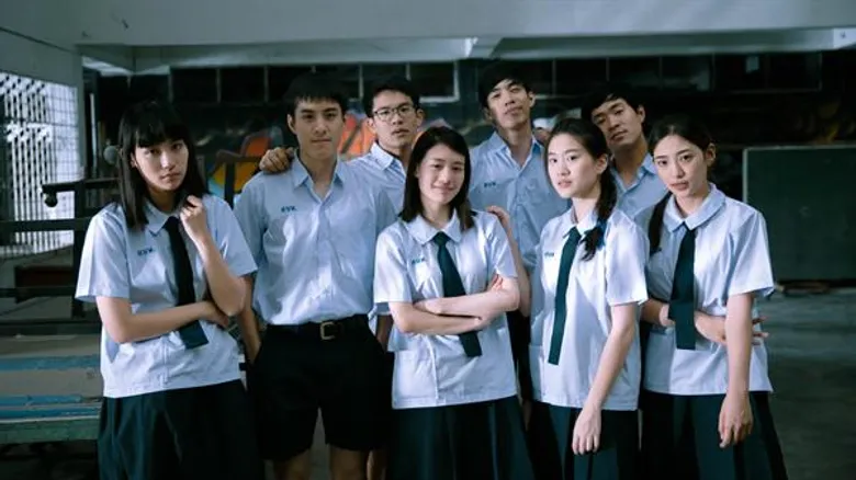 เปิดหนังสือรุ่น ย้อนรำลึกการกระทำ “แนนโน๊ะ” ขอพิสูจน์มิตรภาพเพื่อน!! ในซีรีส์ “เด็กใหม่” 24 ต.ค. นี้ ทางช่อง GMM25