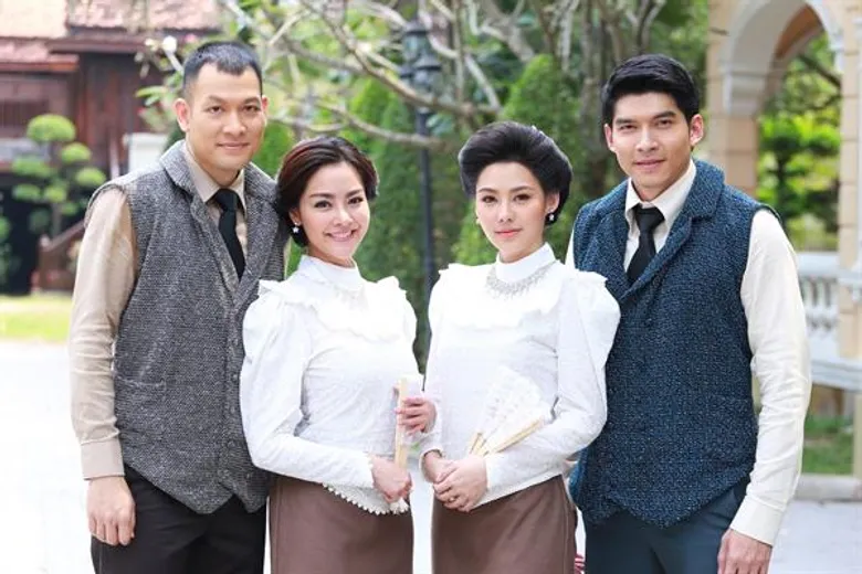 สกู๊ปเปิดละครปี่แก้วนางหงส์ วันแรก 31 ตุลาคม เวลา 20.20 น.ช่อง 3 “เกรท-เบลลา”จับคู่หวานซึ้ง รักข้ามภพใน “ปี่แก้วนางหงส์”