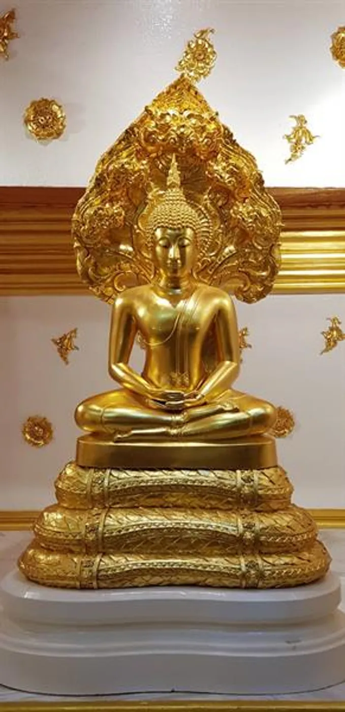 เวียร์-เทพสถิตย์ พระเอกค่ายไอพีเอ็ม พากราบพระธาตุเมืองนครพนม เสริมดวง เพิ่มบารมีผ่านรายการ “ของดีของไทย”
