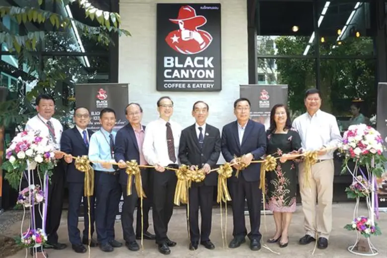 การเดินทางกว่า 25 ปี ที่แบล็คแคนยอน ร้านกาแฟและอาหา...