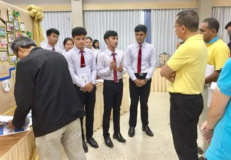 นศ.ครุ มรภ.สงขลา ใช้ 'ผีเสื้อพระราชา' แก้ปัญหาเด็กขาดนิสัยรักการอ่าน คว้ารองชนะเลิศอันดับ 1 ประกวดผลงานเยาวชนสานต่อพระราชดำริ