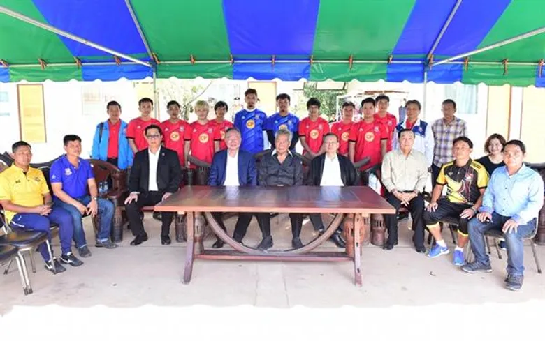 CP หนุน 37 ทีมฟุตบอลอ.ปากช่อง ส่งเสริมสุขภาพชุมชน ปั้นฝันเด็กไทยสู่มืออาชีพ