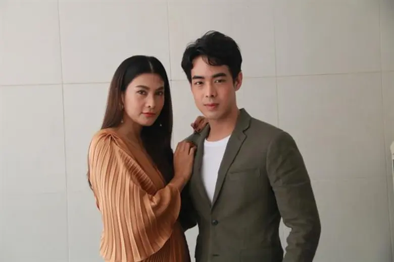 พี่หน่อง อรุโณชา ถือฤกษ์ดีบวงสรวงละคร “ดวงใจในมนตรา” พร้อมการโคจรพบกันของคู่จิ้น “โตโน่ –ณิชา ให้แฟนๆ ได้ฟินอีกครั้ง
