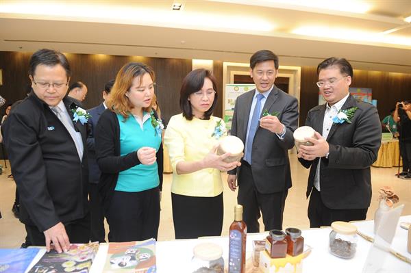 งานพัฒนาผู้นำกลุ่ม OTOP ให้มีทักษะด้านการตลาด การตลาดดิจิทัล และการบริหารจัดการกลุ่ม ภายใต้โครงการ “ยกระดับ OTOP ในพื้นที่ ๑๐ จังหวัดเป้าหมาย”