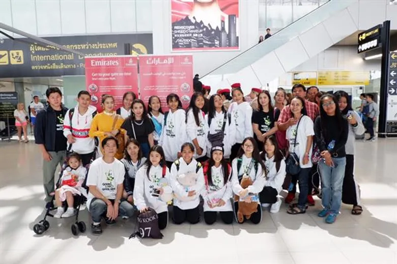 นุ้ย-เกศริน นำทีมเยาวชนไทย เข้าประกวดเต้นที่ประเทศจีน