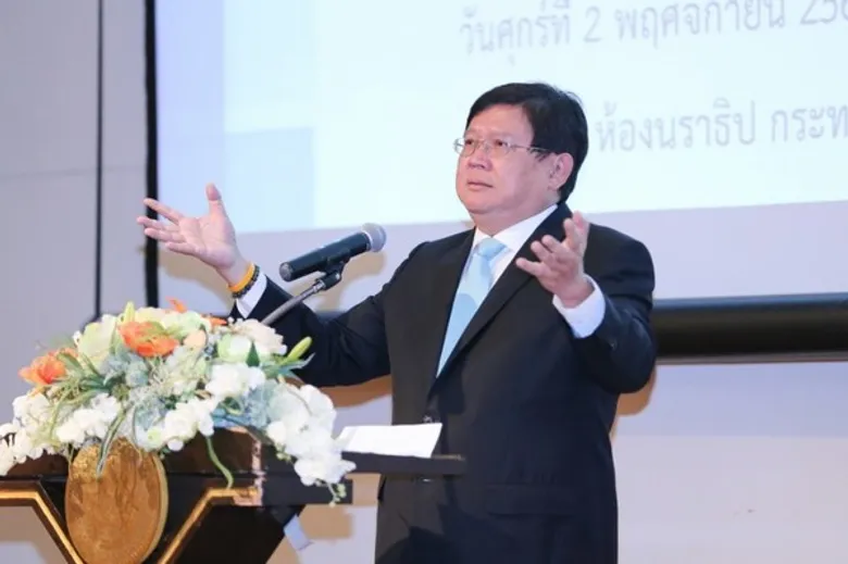 ดร.สุวิทย์ กล่าวปาฐกถาพิเศษ งานสัมมนาวิชาการและการประชุมระดมสมอง เป้าหมายการพัฒนาที่ยั่งยืน ครั้งที่ 2 หัวข้อ MOBILIZING STI FOR SDGS : PARTNERSHISP FOR SUSTAINABLE DEVELOPMENT