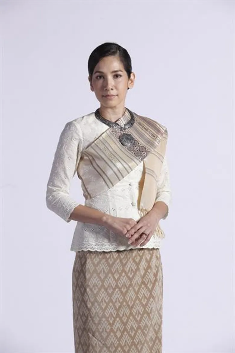 “นุสบา” อึ้ง!!! ฉากตัดหัว “ใบเตย” ใน “ซิ่นลายหงส์” เสียงดนตรีไทยแทรกระหว่างถ่ายทำ