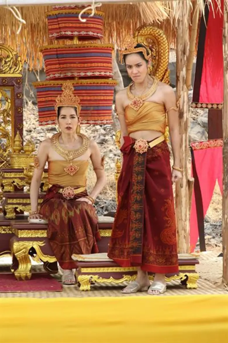 “ซิ่นลายหงส์” เปิดฉากประหารสุดอลัง!!! “ใบเตย” อาฆาตแรง...สาปแช่งก่อนตาย