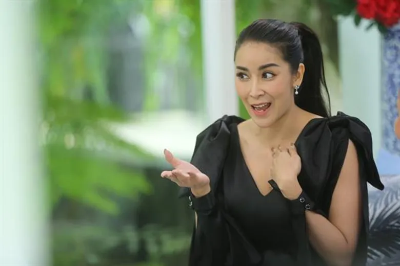 ทีวีไกด์: รายการ “คลับฟรายเดย์โชว์” “ใหม่ สุคนธวา” รับเคยเป็น “ทอม” เผยความรักครั้งใหม่กับหัวใจสีชมพู