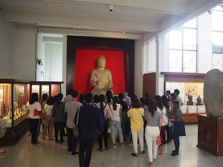 หลักสูตรการจัดการการท่องเที่ยว คณะพาณิชย์ฯ ม.อ.ตรัง ศึกษาดูงานแหล่งท่องเที่ยวเชิงวัฒนธรรมในภาคกลาง