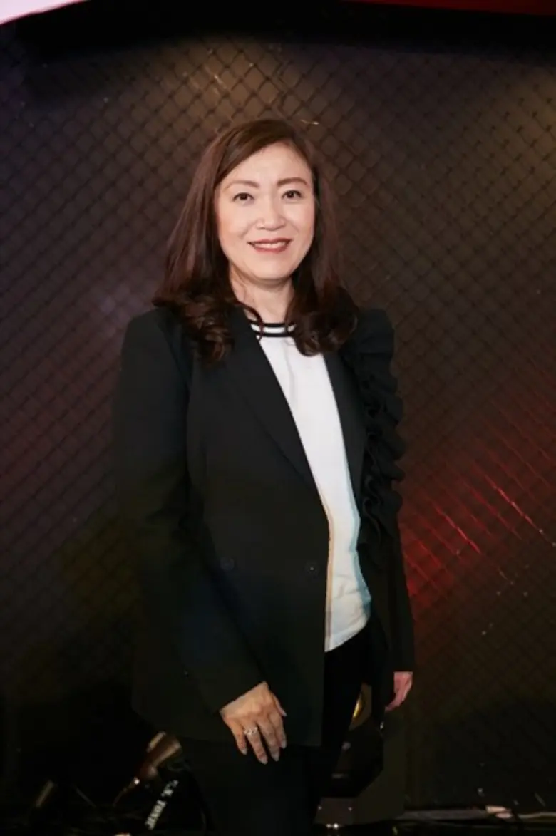 วรลักษณ์ ตุลาภรณ์ บอสหญิงคนเก่งแห่งเดอะมอ...