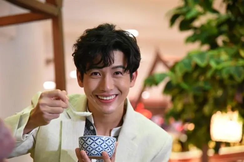 เดอะมอลล์ ช้อปปิ้งเซ็นเตอร์ ร่วมกับ ธนาคา...