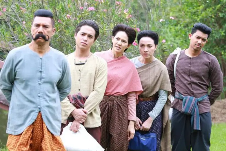 พิกุล(เบลล่า)โดนท่านเคล้าส์ลวนลามในงานเลี้ยงกระทรวง...