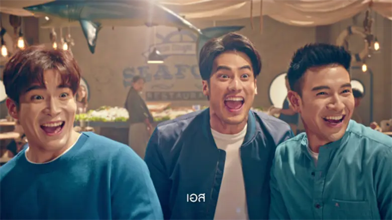TVC ภาพยนตร์โฆษณาชุด "ภารกิจ" ภายใต้แคมเปญที่พูดถึงการดื่มเอสโคล่าคู่กับมื้ออาหาร