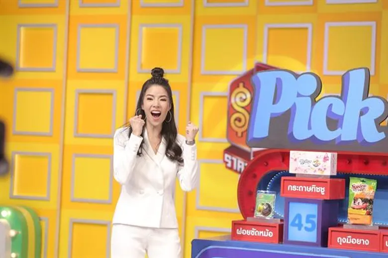 “กวาง-อรการ” ฉีกบทบาทใหม่ สลัดลุคหวาน เปิดซิงงานพิธีกรครั้งแรก!
