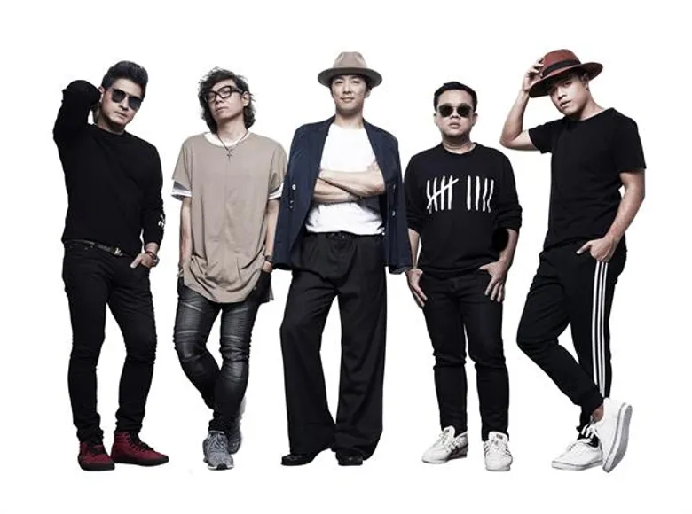 “ปั่น-หนึ่ง-ไอซ์” รวมตัวมอบความสุขส่งท้ายปีบนเวทีคอนเสิร์ต “GSB WOW FAMILY CONCERT”