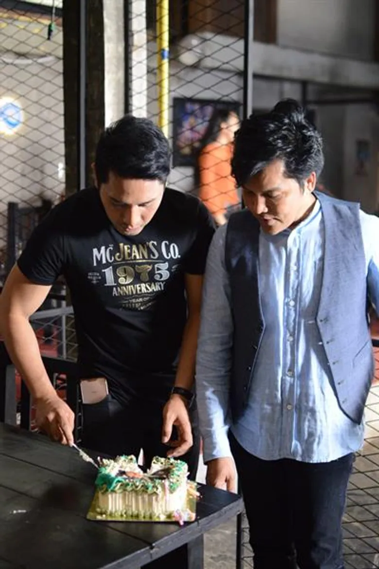 ดร.ทวีศักดิ์ จับมือ ดร.ชายแฮ็คส์ จัดชุดใหญ่ไฟกระพริบ!!! เซอร์ไพร้สวันเกิด “เวียร์-เทพสถิตย์” พระเอกซีรี่ย์ “รักไม่จำกัดนิยาม”