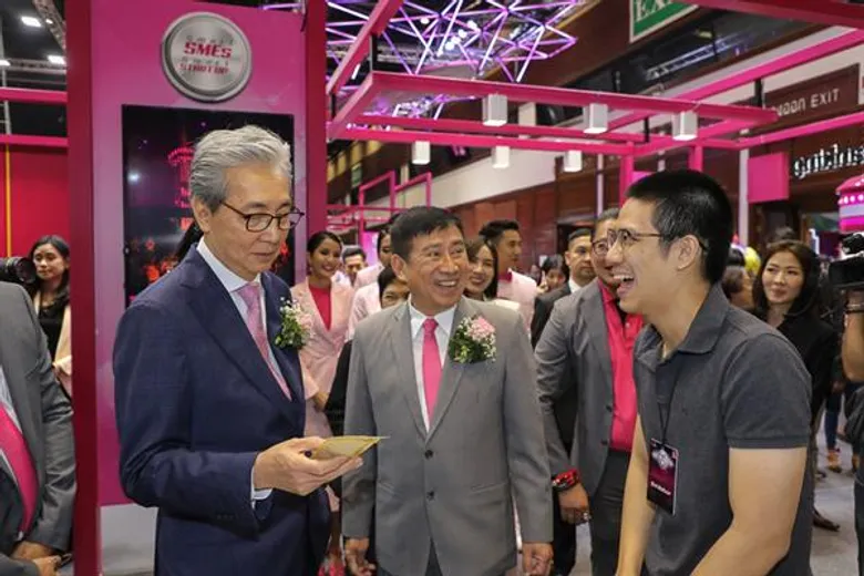เปิดฉากงาน “GSB Smart SMEs Smart Startup 2018” หนุนทุน-เพิ่มโอกาส-ต่อยอดธุรกิจเอสเอ็มอีและสตาร์ทอัพยุคใหม่