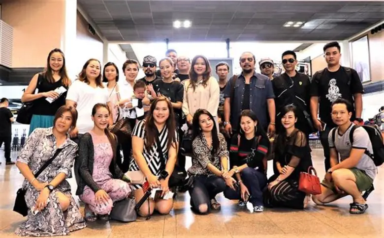 นางศุภากรณ์ ปรีชา ประธานกรรมการบริหารและนายจิรวัฒน์...