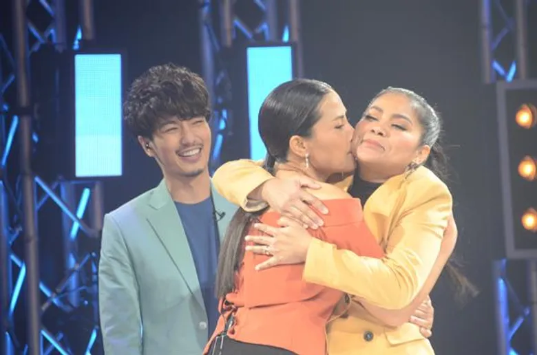 ทีวีไกด์: รายการ “บัดดี้ตีไข่” แฉความลับสุดฮา ของ สุนารี และ ตั๊ก ศิริพร