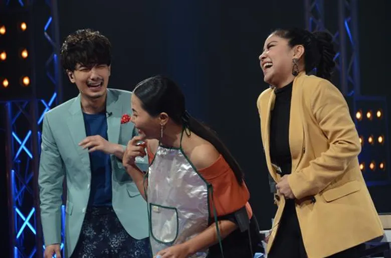 ทีวีไกด์: รายการ “บัดดี้ตีไข่” แฉความลับสุดฮา ของ สุนารี และ ตั๊ก ศิริพร