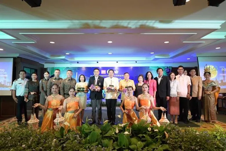 กทม.ชวนคนกรุง ร่วมสืบสานประเพณีลอยกระทงขอขมาพระแม่คงคา สัมผัสบรรยากาศใต้แสงจันทร์ในคืนวันเพ็ญ ริมสายน้ำเจ้าพระยา