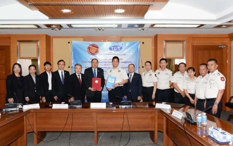 ความร่วมมือในการสนับสนุนเครื่องคอมพิวเตอร์และเทคโนโลยีเพื่อการศึกษาให้แก่ผู้ต้องขัง ระหว่างกรมราชทัณฑ์ กับ สมาคมโทรคมนาคมแห่งประเทศไทย ในพระบรมราชูปถัมภ์