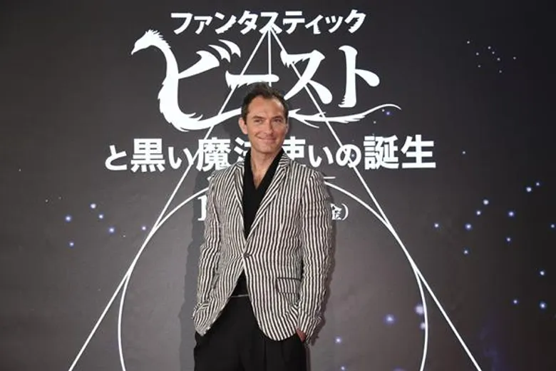 จู๊ด ลอว์ นำทีมเปิดตัวภาพยนตร์ Fantastic Beasts: The Crimes of Grindelwald ที่ประเทศญี่ปุ่น