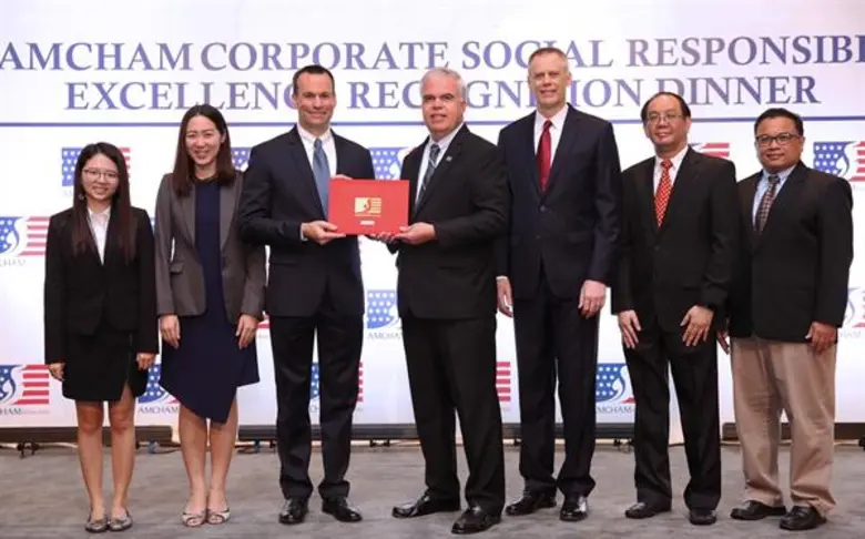 หอการค้าอเมริกันในประเทศไทยมอบรางวัลองค์ก...