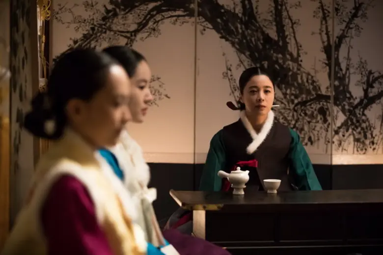 Movie Guide: ต้นฉบับคือคัมภีร์หนังสยองขวัญเกาหลี ถึงเวลาแฟนหนังยุคนี้พิสูจน์คำสาปแค้นแม่ผัว-ลูกสะใภ้ "THE WRATH นางอาฆาต"