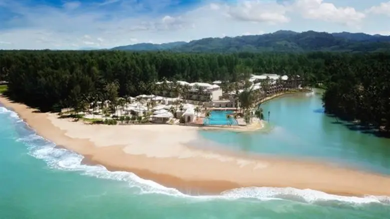 Devasom Resorts is set to open Devasom Khao Lak Beach Resort & Villas to be the new luxury landmark on the spellbinding seascape