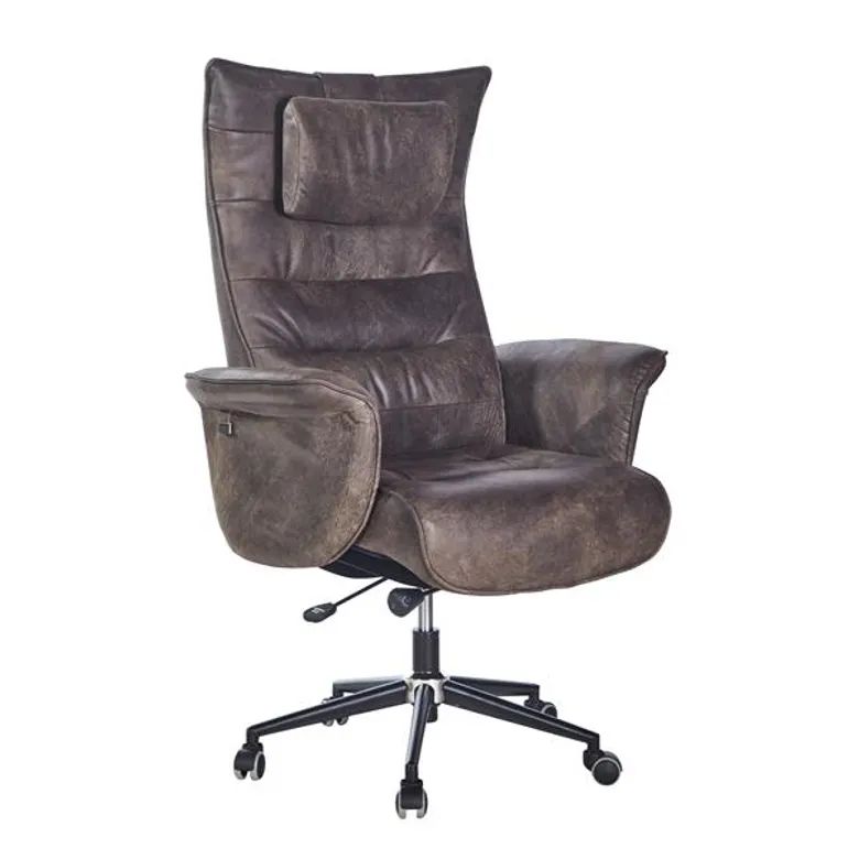 เซเดอร์เร่ ลุยตลาด เก้าอี้หนังปรับนอน“Philosophy Chair”ออกเดินสายโปรโมทในงาน SCB factory outlet ครั้งแรก