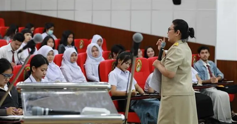 สำนักงานประชาสัมพันธ์ฯ ปั้นเยาวชน มรภ.สงขลา แกนนำผลิตสื่อโซเชียลเผยแพร่ศาสตร์พระราชา