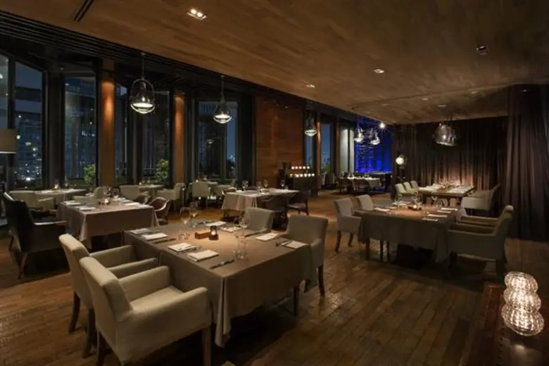 ห้องอาหาร เอเลเมนท์ โรงแรม ดิ โอกุระ เพรสทีจ กรุงเทพฯ แนะนำเมนูใหม่
